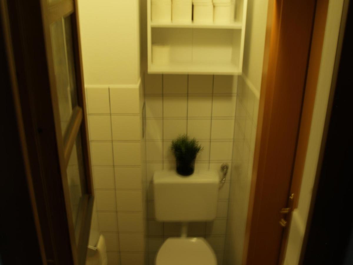 LG Tiny Appartement Korneuburg Buitenkant foto