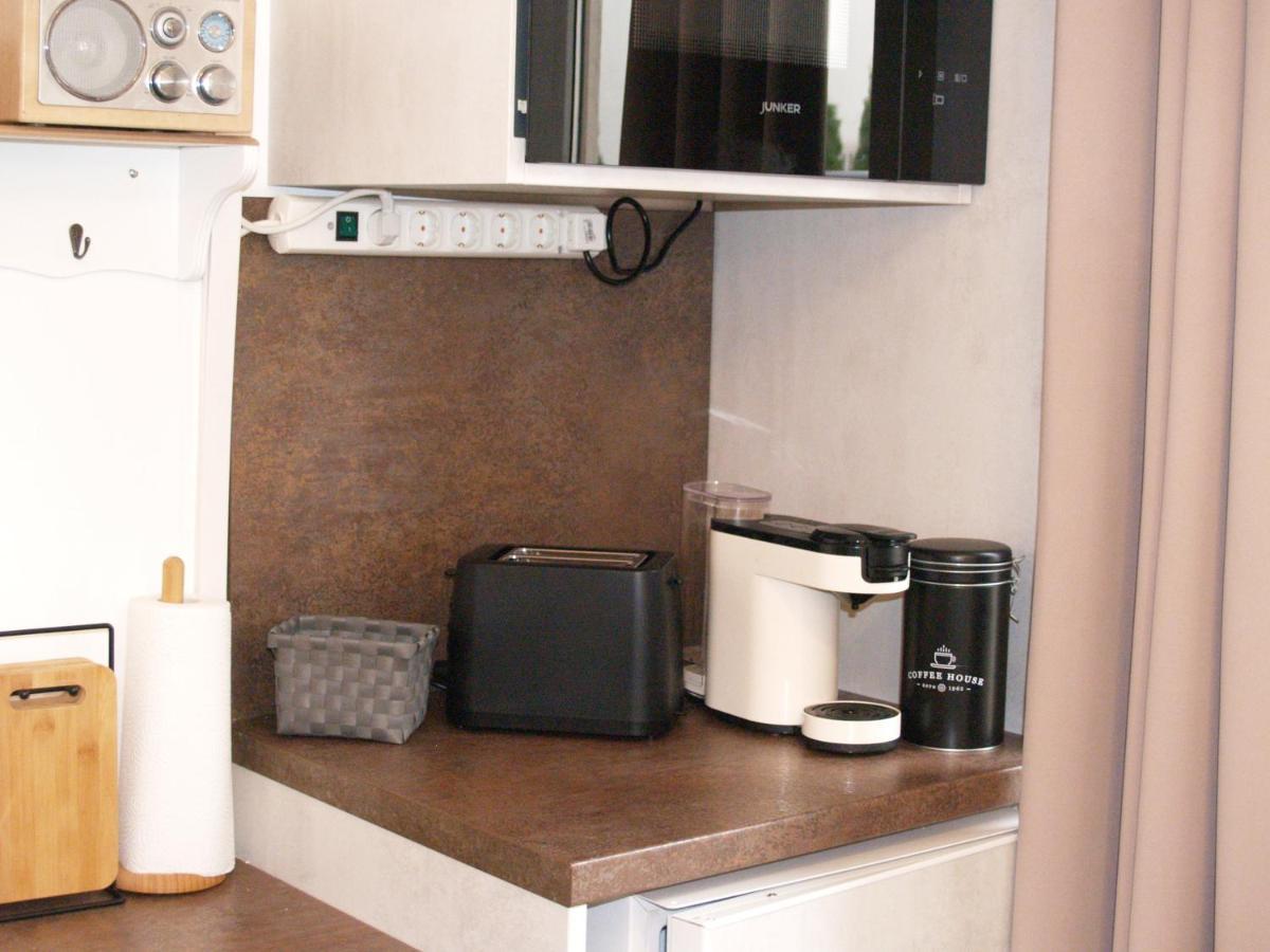LG Tiny Appartement Korneuburg Buitenkant foto