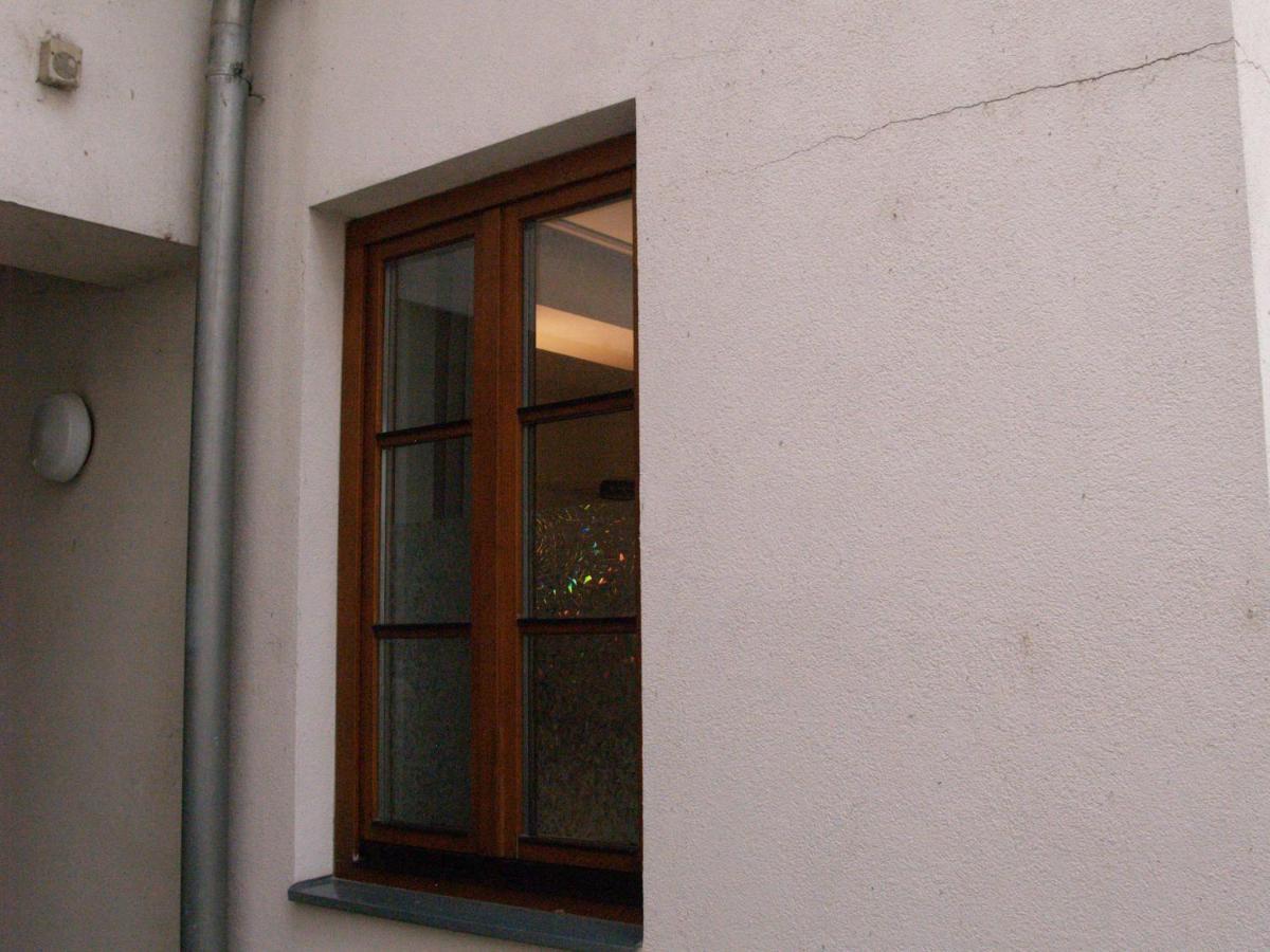 LG Tiny Appartement Korneuburg Buitenkant foto
